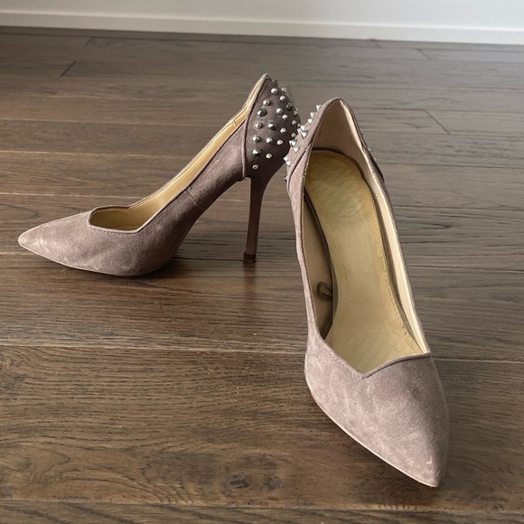 ZARA Grey Heels - Picture 3 of 5